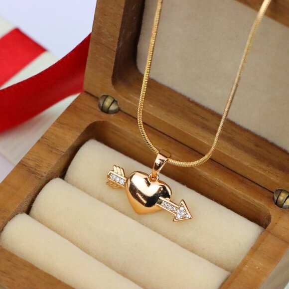 "Rose Gold Heart Pendant with Arrow and Crystal Detailing, XPPT1283 - Picture 10 of 13